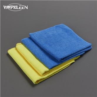 Kain Microfiber untuk Cuci Mobil